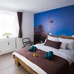 Alex Bumblebee Appartement