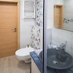 Appartement Alex Bumblebee *