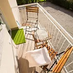 Alex Bumblebee Lägenhet Bled