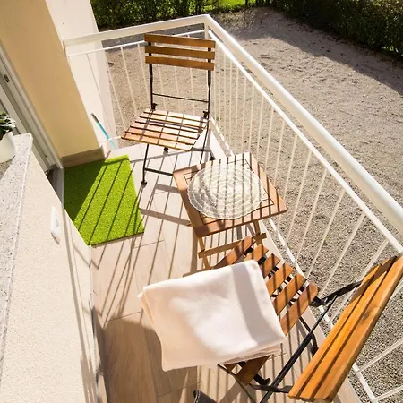 Alex Bumblebee Apartman Bled