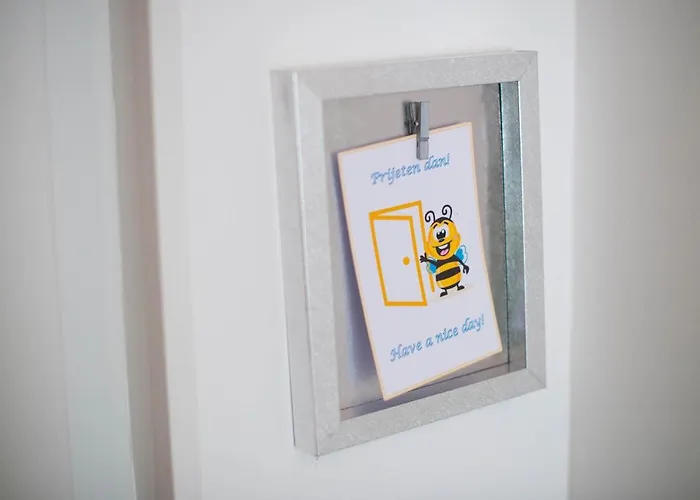 Alex Bumblebee Appartement *